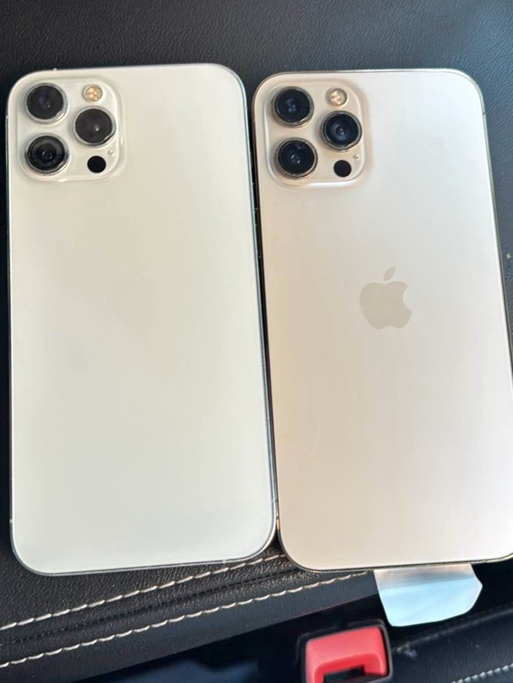 Apple iPhone - Silver / White Dual Devices with Triple-Lens Cameras